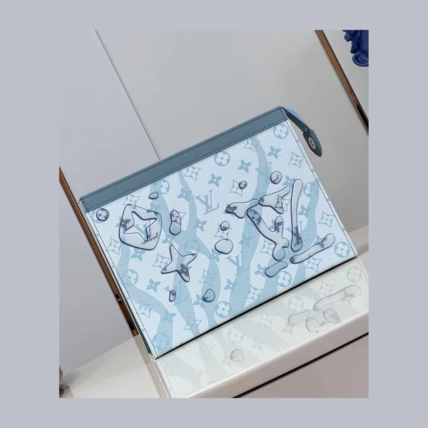 루이비통 포쉐트 보야주 MM M22763 - 허시백